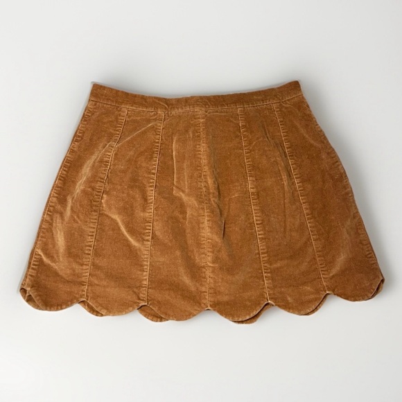 Kendall & Kylie Tan Corduroy Maxi Skirt - Picture 2 of 5